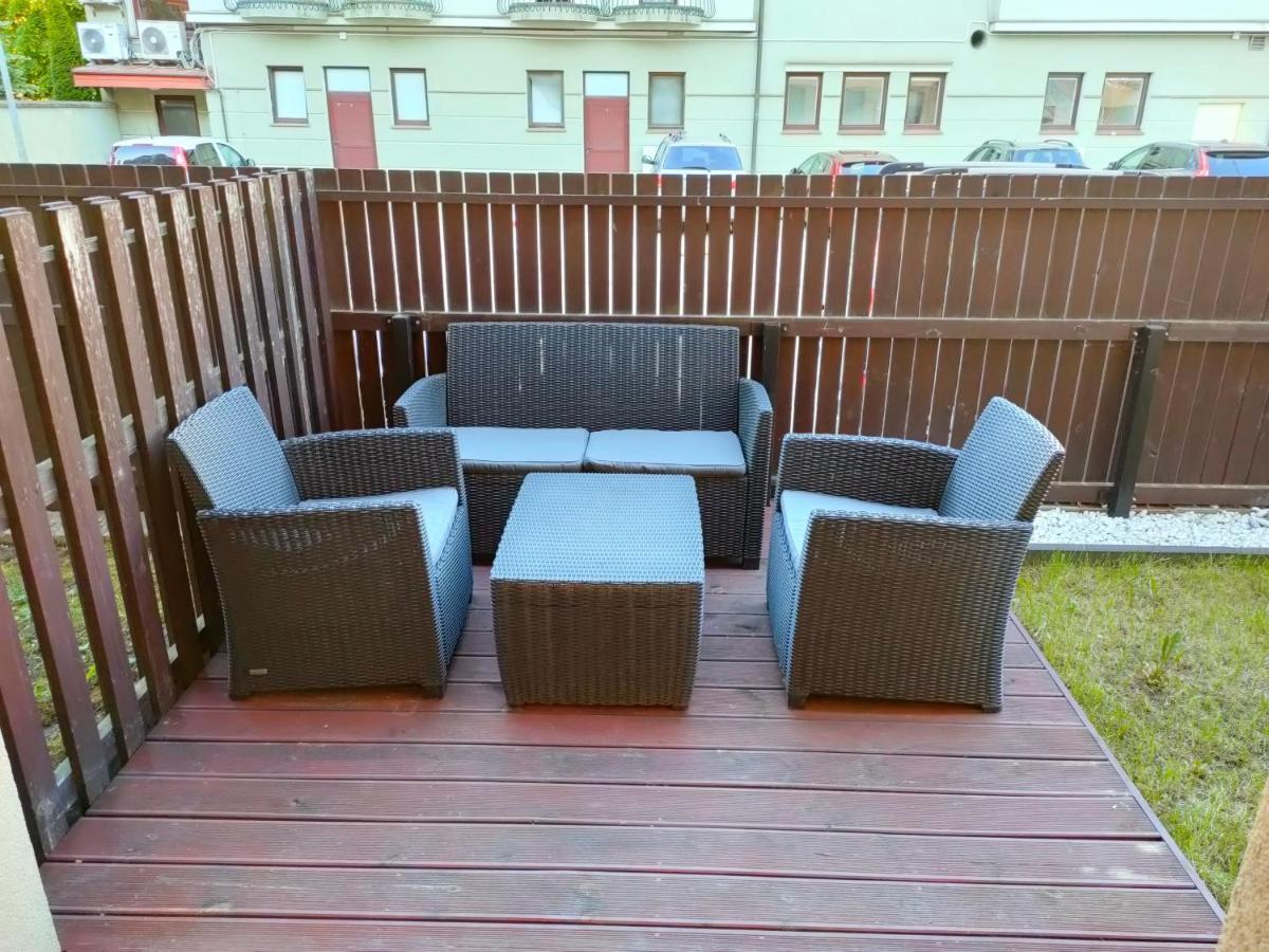Apartament Rodzinny Z Ogrodkiem W Centrum Gizycka 기지크코 외부 사진