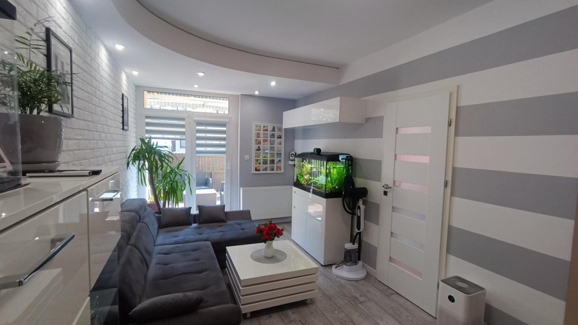 Apartament Rodzinny Z Ogrodkiem W Centrum Gizycka 기지크코 외부 사진
