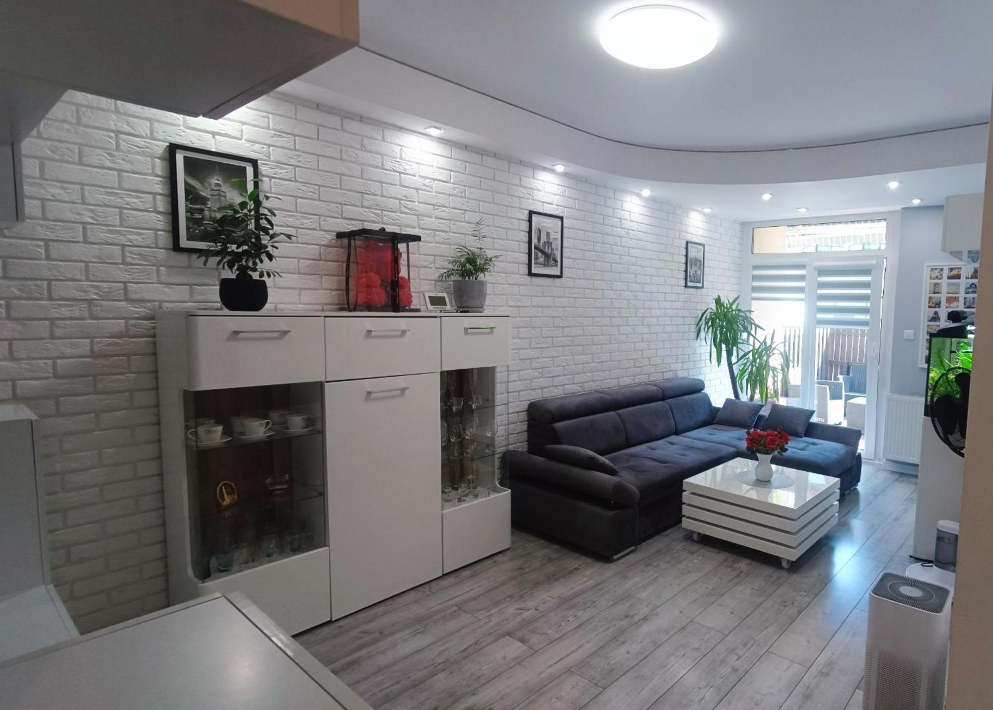 Apartament Rodzinny Z Ogrodkiem W Centrum Gizycka 기지크코 외부 사진